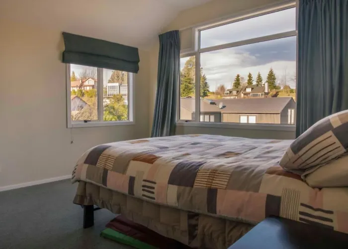 Cozy Escape * Wanaka